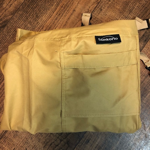 Sunkorto Round Fire Pit Cover - Picture 1 of 4